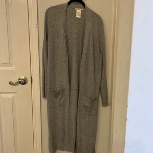 Grey duster